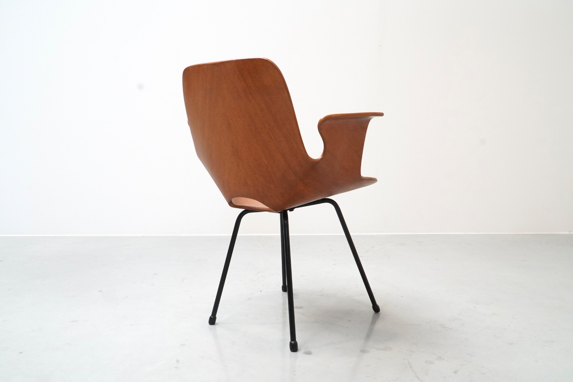 Vittorio Nobili, Medea Chair with Armrest for Fratelli Tagliabue